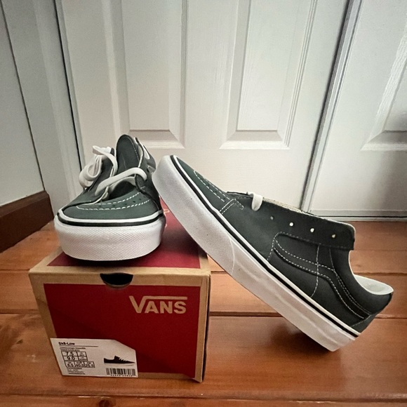 Vans Other - Vans Jungle Green/Blk Sk8-Low Sz 7.5 Men or 9 Women NIB
